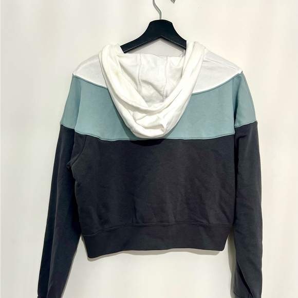 NIKE Pullover 1/4 Zip Hoodie - Picture 3 of 6